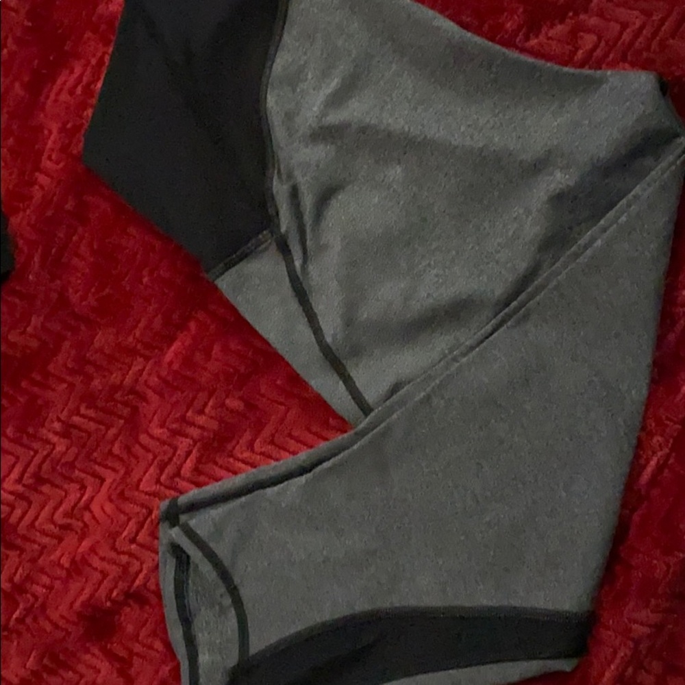 Grey and black quarter length leggings